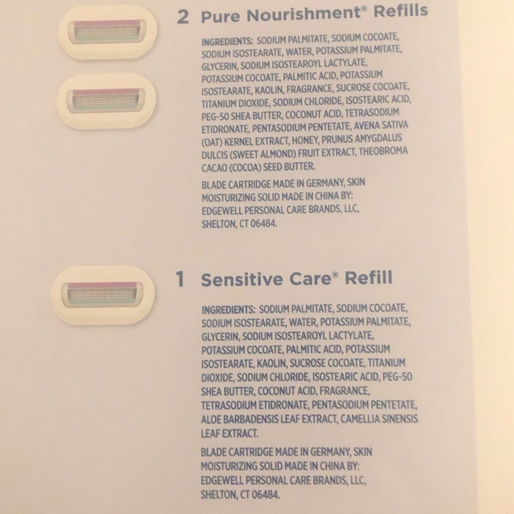 Schick Intuition Razor Set Handle 3 Refills - Picture 5 of 6